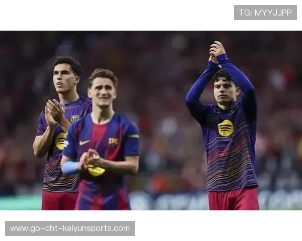 巴萨防线再次出现漏洞，球队面临欧冠出线考验，巴萨在欧冠